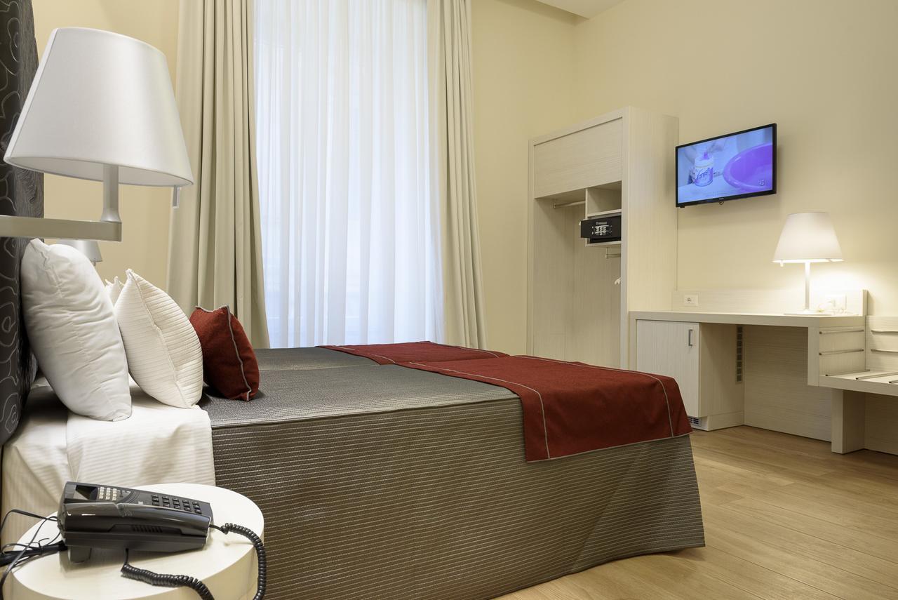 Navona Luxury Guesthouse Рим Екстериор снимка