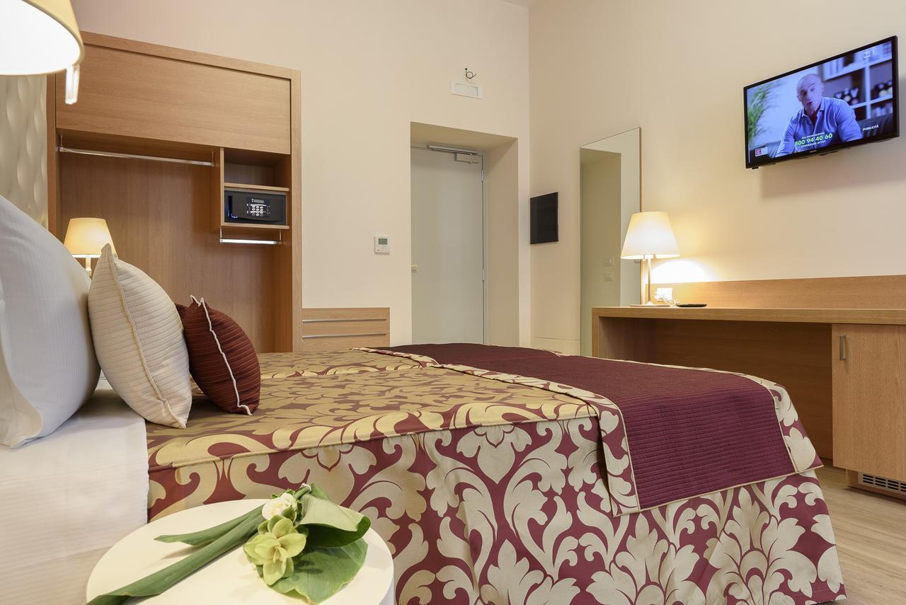 Navona Luxury Guesthouse Рим Екстериор снимка