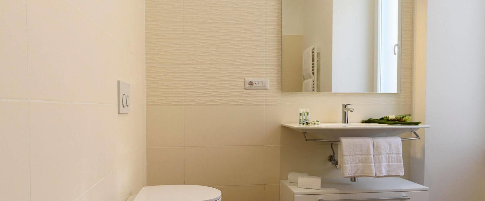 Navona Luxury Guesthouse Рим Екстериор снимка